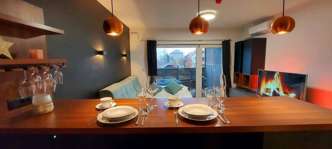Bed & Breakfast Rezidenca Pipanova ลูบลิยานา ภายนอก รูปภาพ