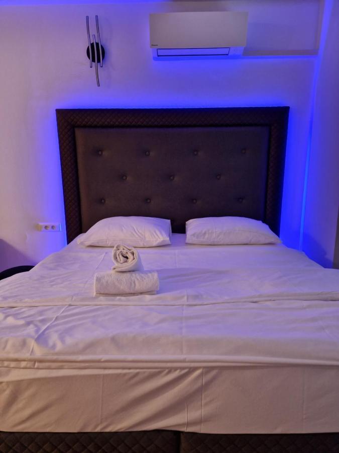 Bed & Breakfast Rezidenca Pipanova ลูบลิยานา ภายนอก รูปภาพ