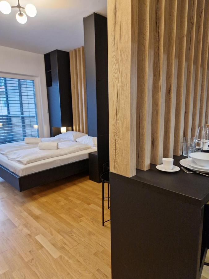 Bed & Breakfast Rezidenca Pipanova ลูบลิยานา ภายนอก รูปภาพ