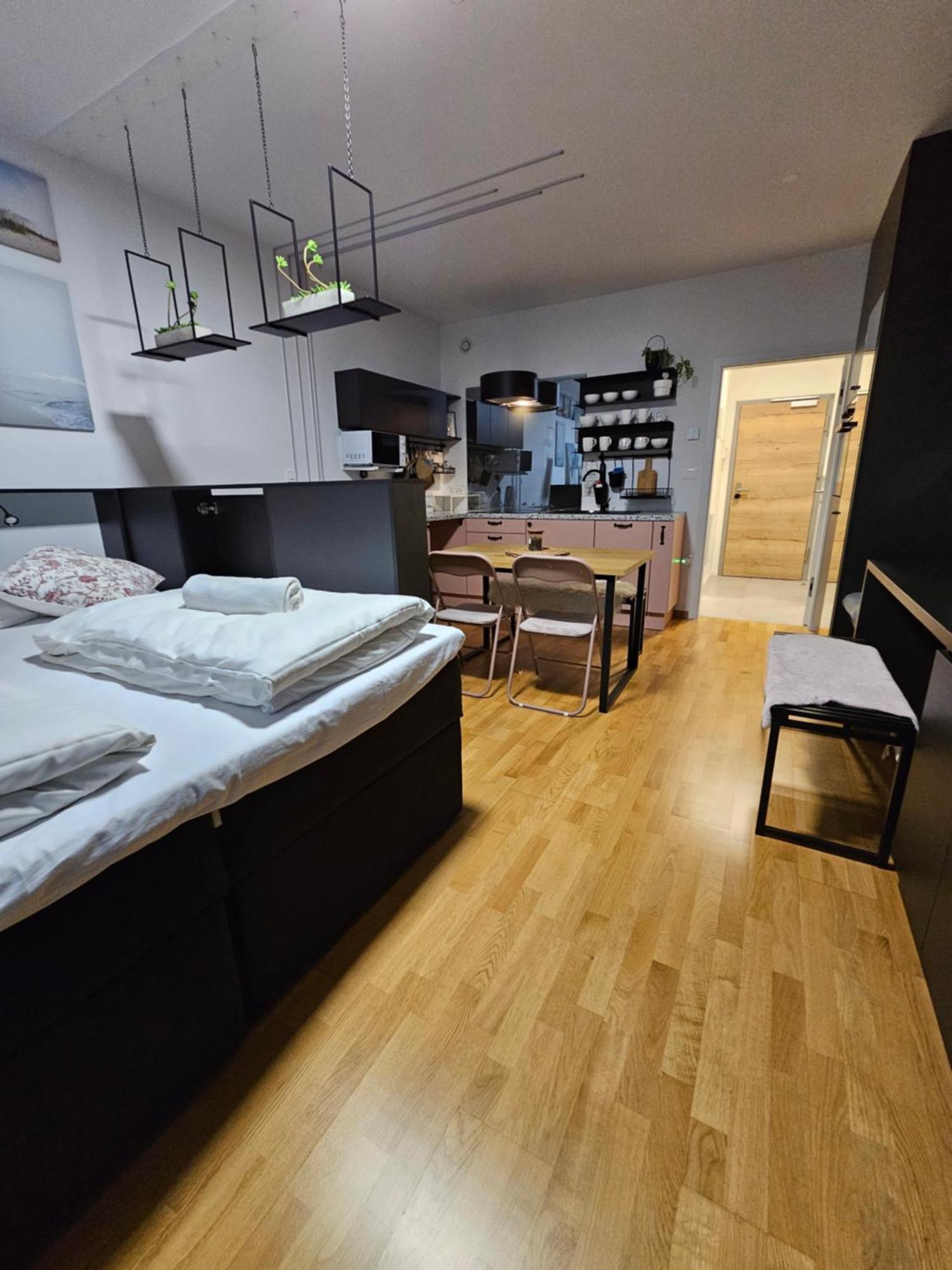 Bed & Breakfast Rezidenca Pipanova ลูบลิยานา ห้อง รูปภาพ