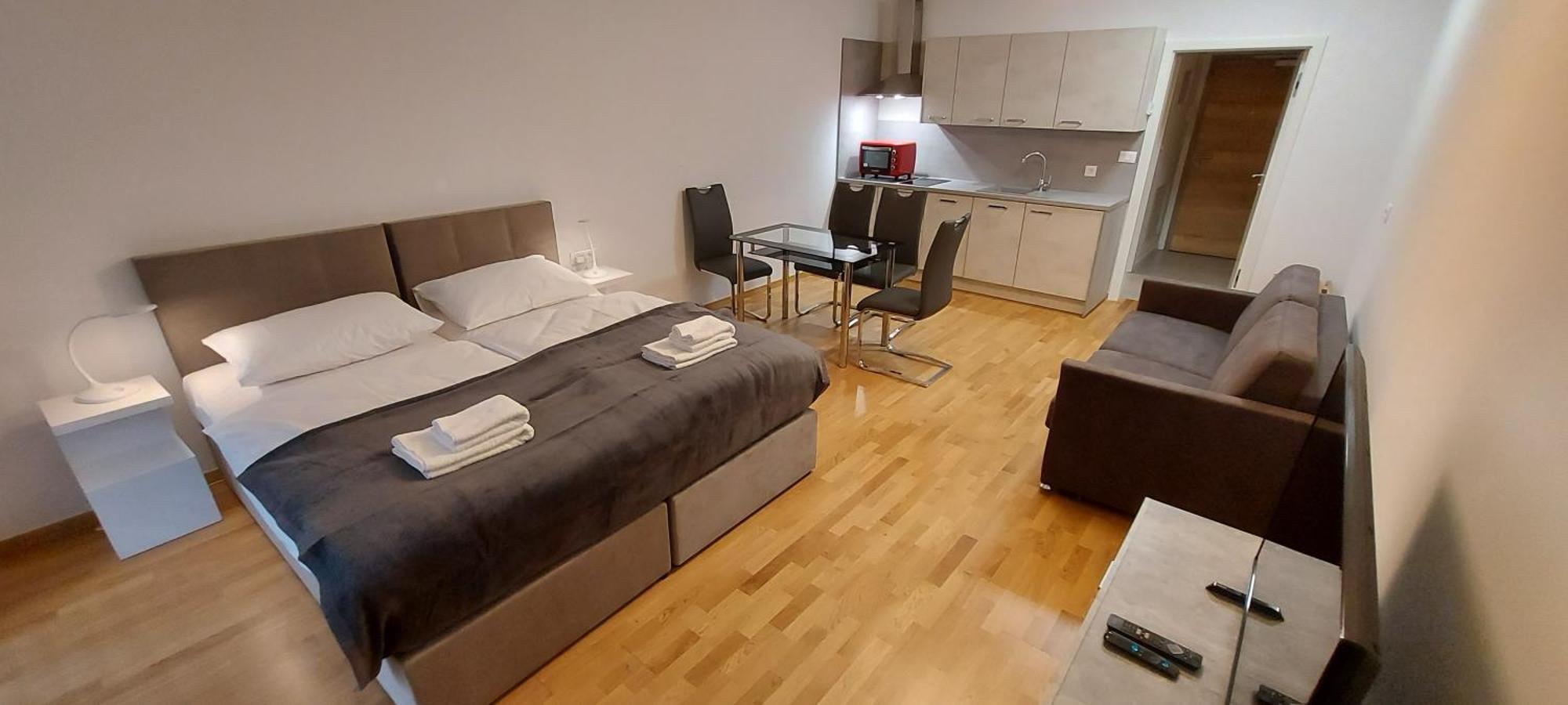 Bed & Breakfast Rezidenca Pipanova ลูบลิยานา ภายนอก รูปภาพ
